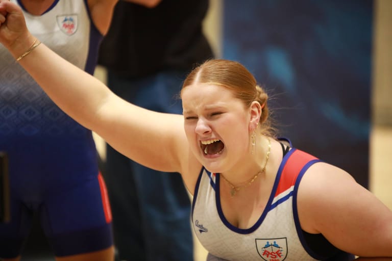 Vár í Húsunum Heimsmeitari U17